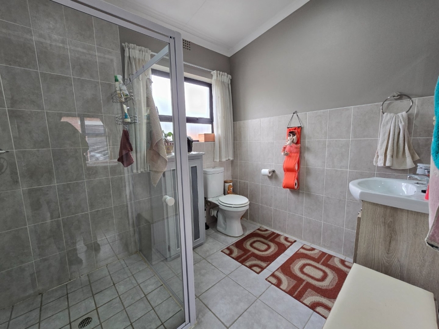 2 Bedroom Property for Sale in De Land Estate North West